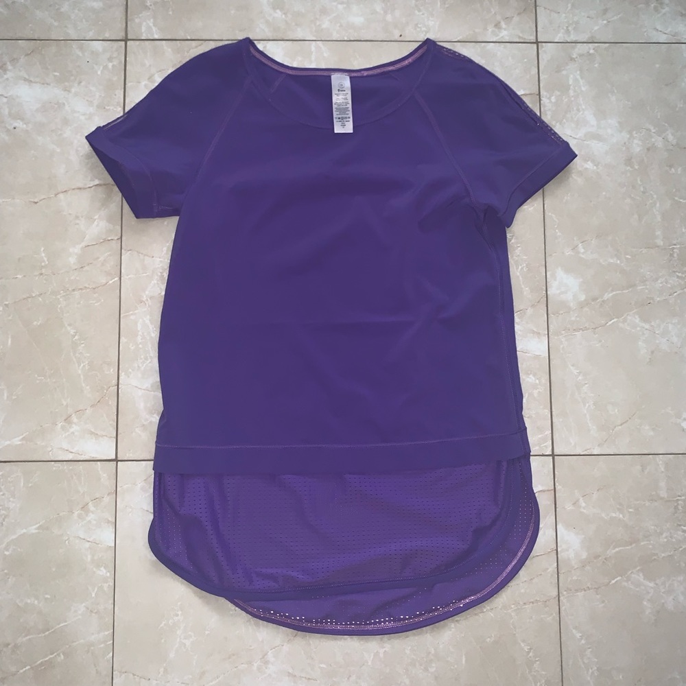 Air wicking athletic tshirt